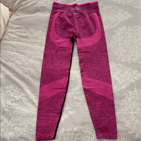 Victoria’s Secret PINK Seamless Outfit - Picture 5 of 5